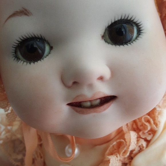 Reproduction AM Germany Artist Porcelain Doll Signed Full Body Jointed - Picture 9 of 14